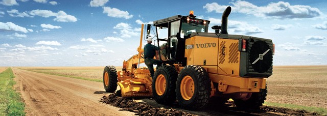 Dozers, Excavators, Graders, Backhoes, Wheel  Loaders, Cat, Komatsu